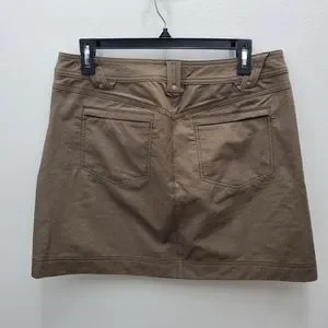 Athleta Cropped Tech Stretch Top Aspen Olive Plus Sz. 3X NWT $119 Athleta Cropped Tech Stretch Top Aspen Olive Plus Sz. 3X NWT $119